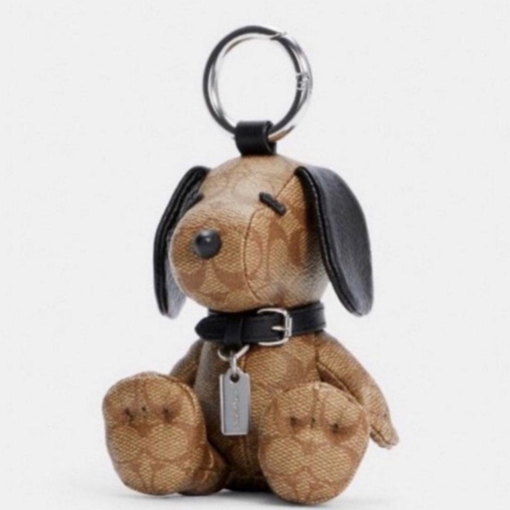Coach snoopy keychain or bag charm